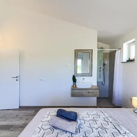 Hana Holiday home *