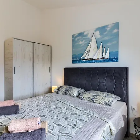 Hana Holiday home *